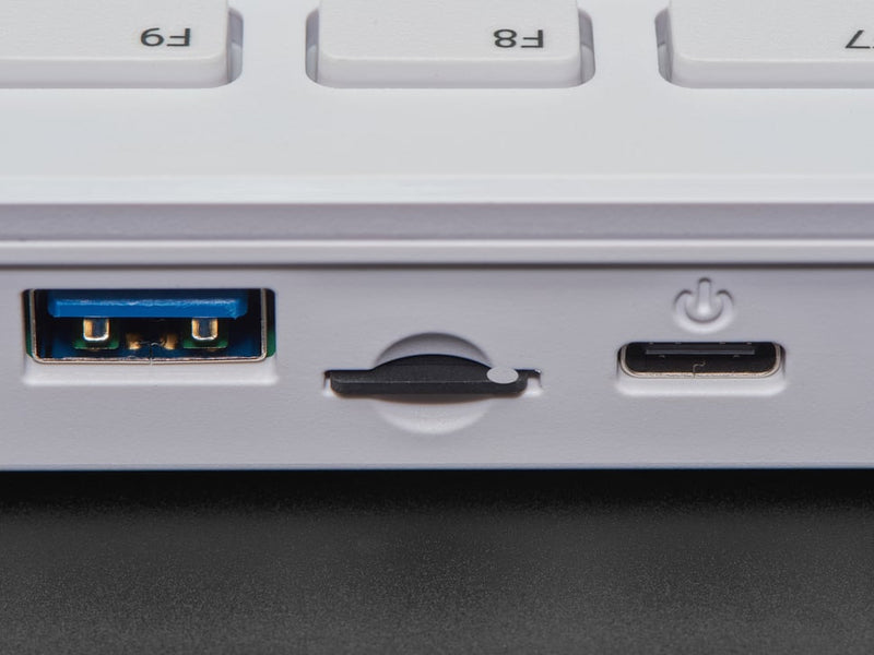 Raspberry Pi® 500 Desktop - Computer Only