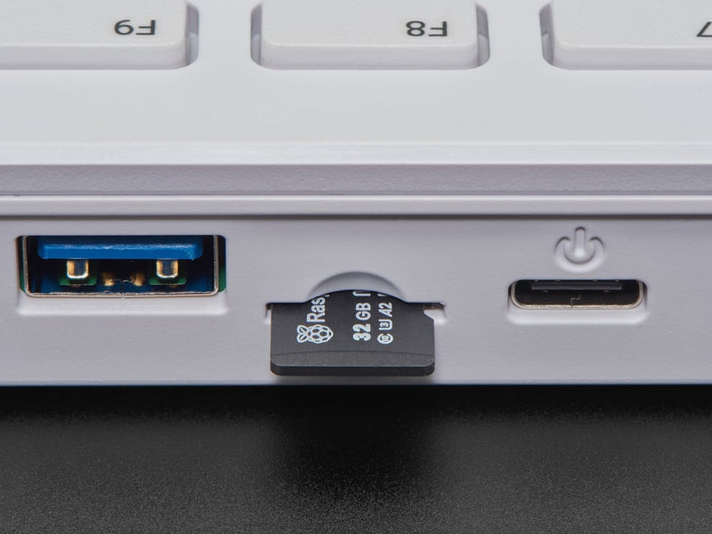 Raspberry Pi® 500 Desktop - Computer Only