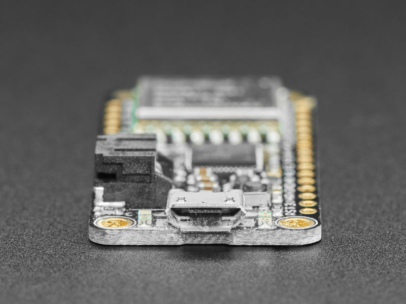 Adafruit Feather M0 with RFM95 LoRa Radio - 900MHz